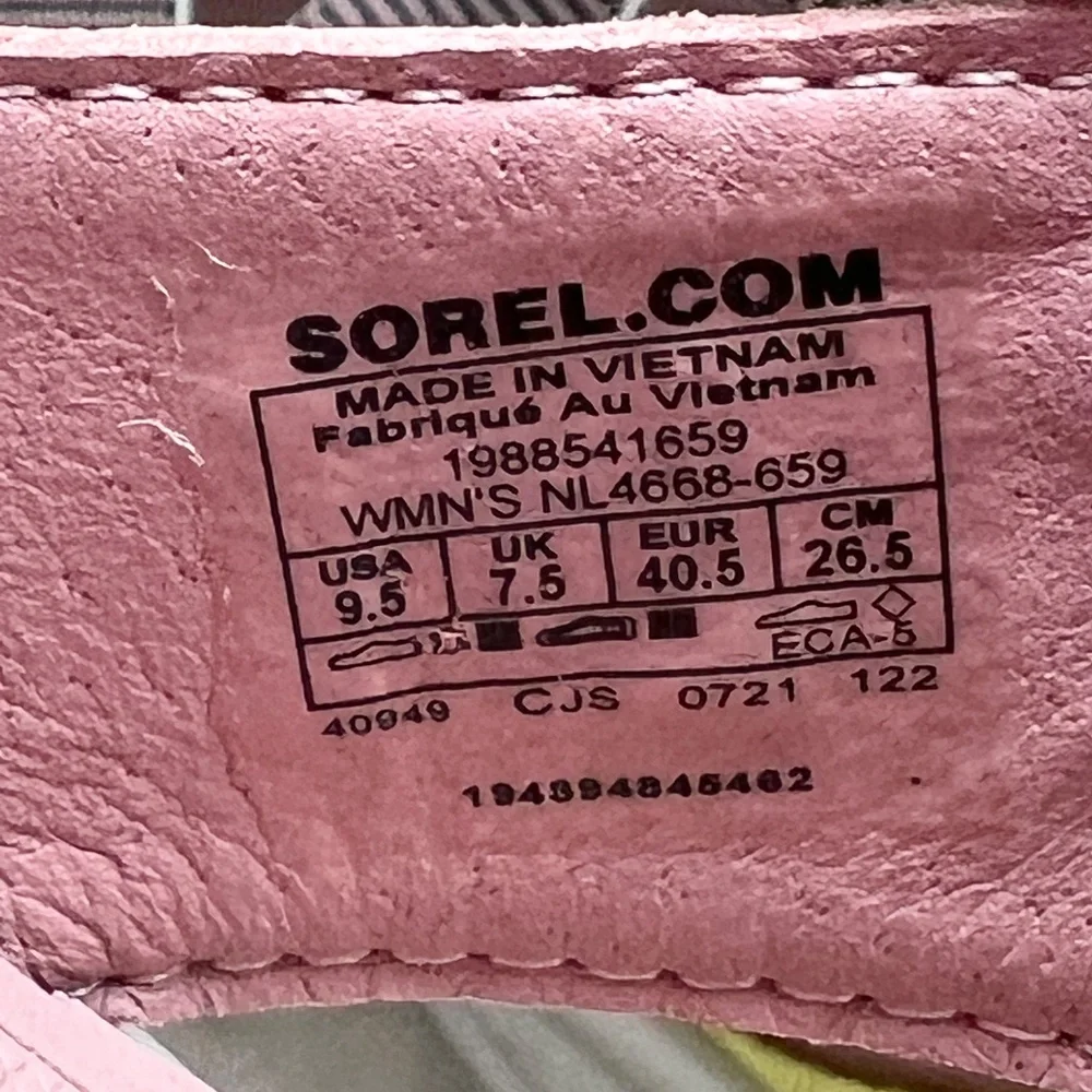 New SOREL Explorer Blitz Strappy Sandal